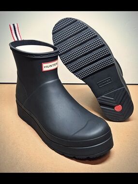 🆕 Women's 11 - Hunter Short Play Rubber Waterproof Ankle Boot - Black